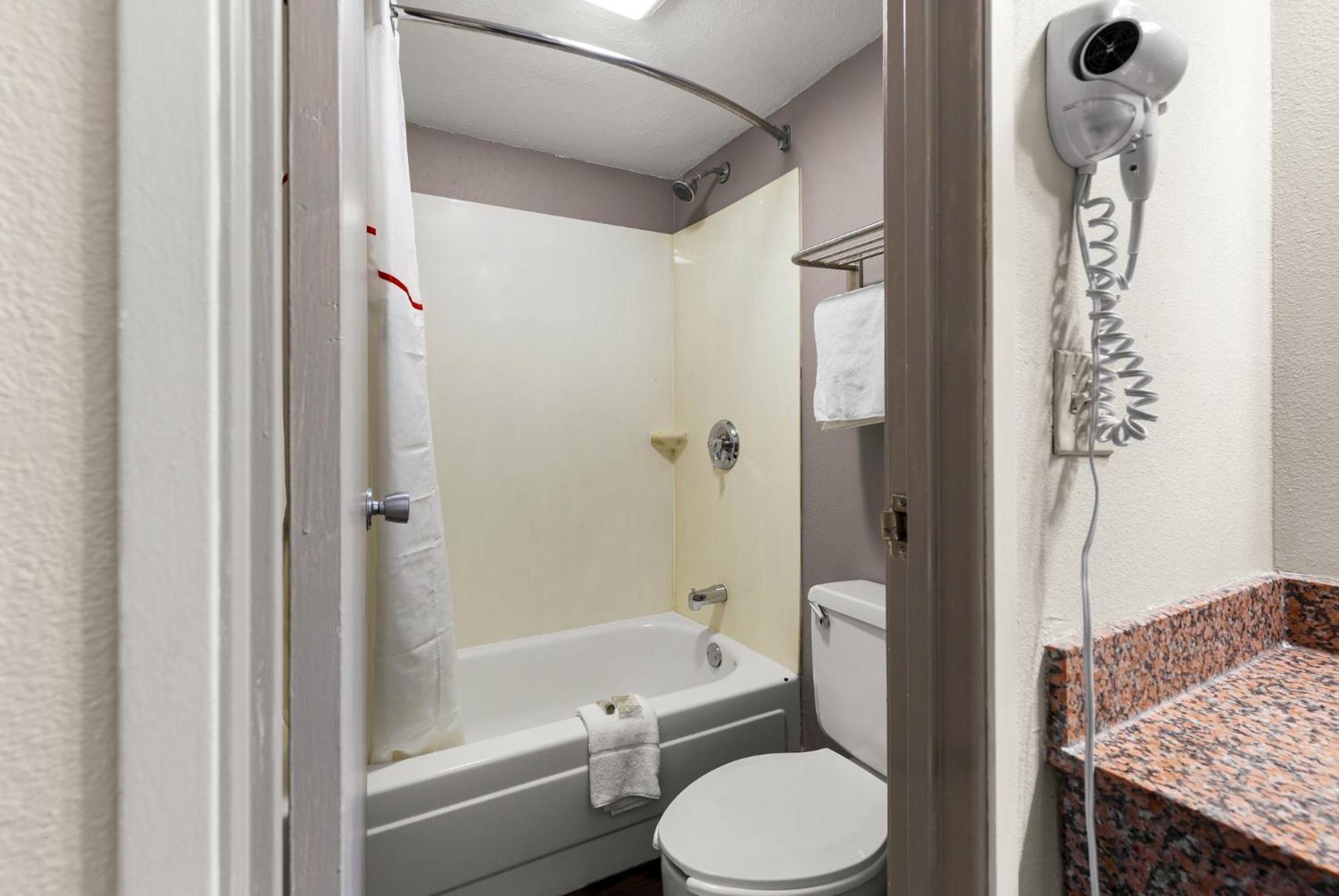 Red Roof Inn Springfield, Il Dış mekan fotoğraf